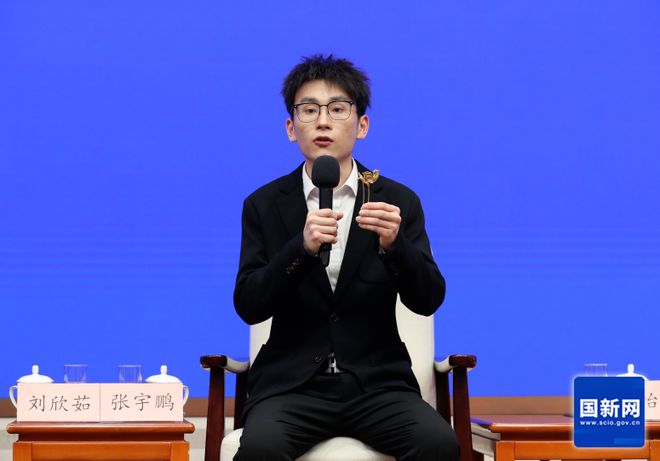 “00后”世界级金牌选手答政知君提问(图2)